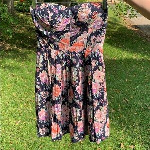 Aqua brand strapless dress